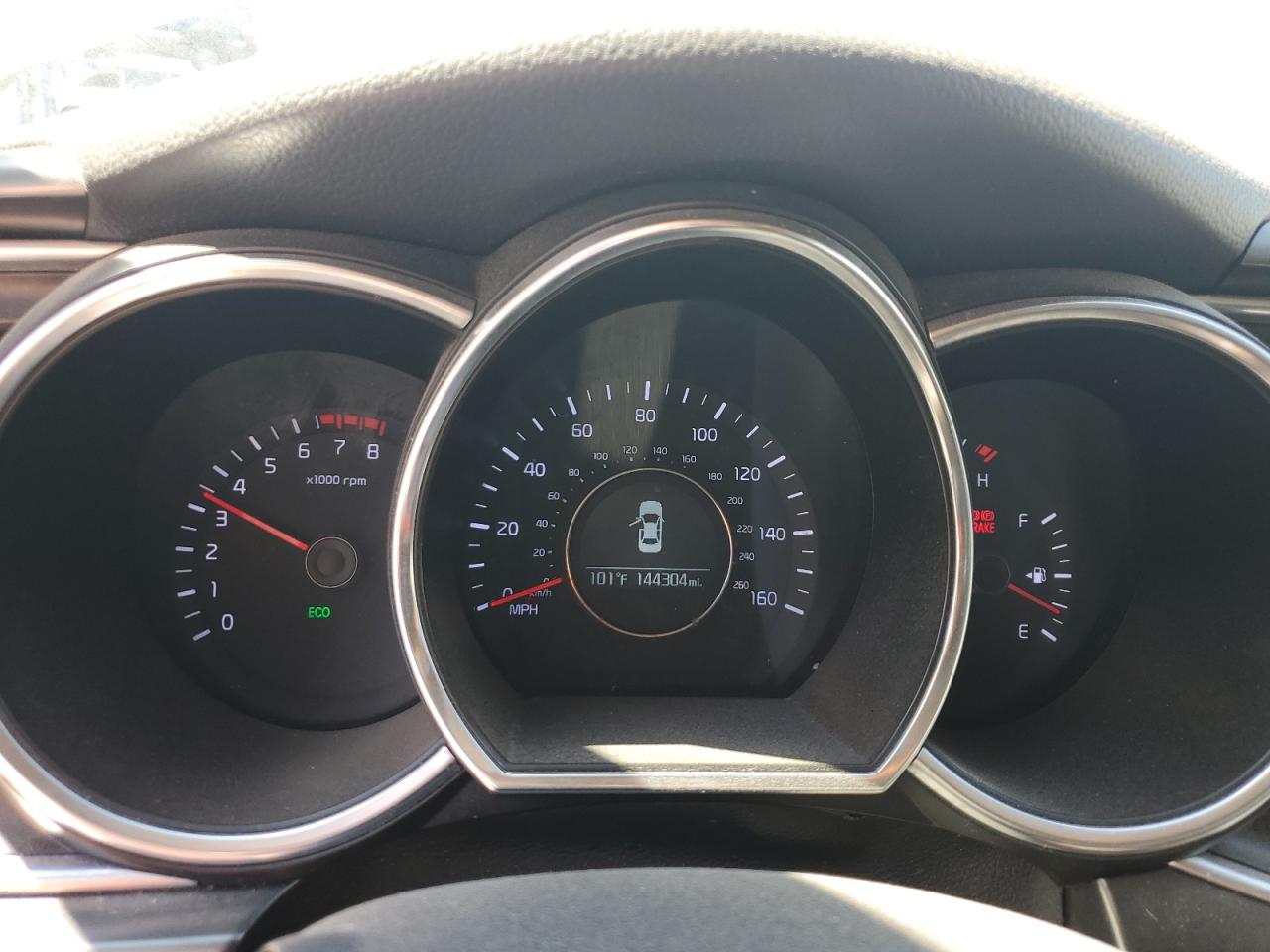 5XXGM4A74EG273549 2014 Kia Optima Lx