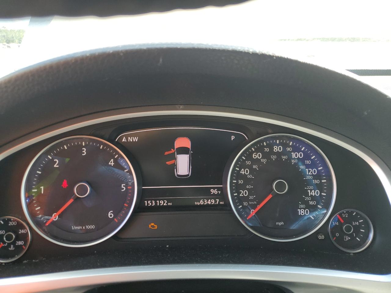 WVGFK9BPXBD006138 2011 Volkswagen Touareg V6 Tdi