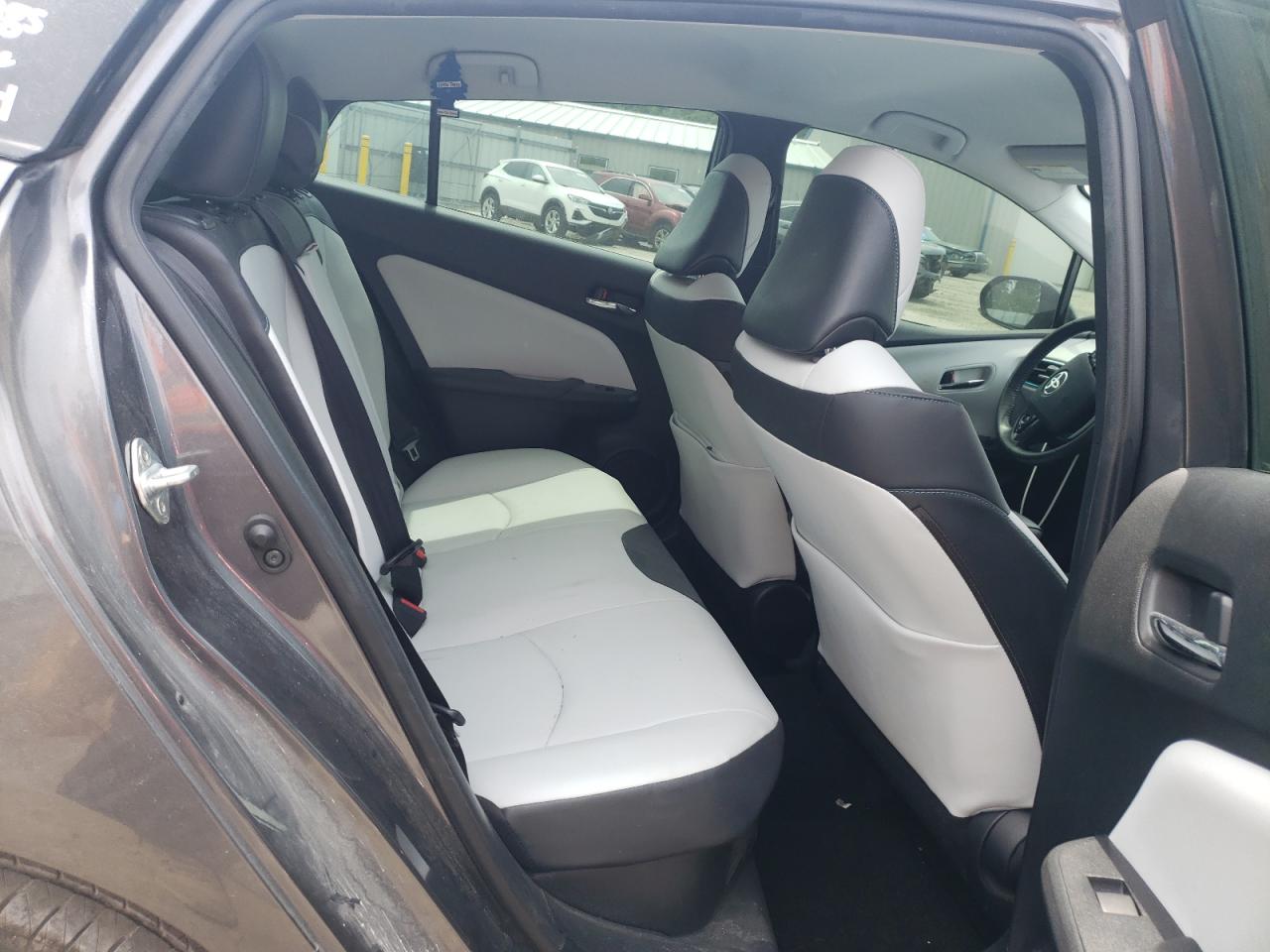 JTDL9RFU2L3016964 2020 Toyota Prius Le