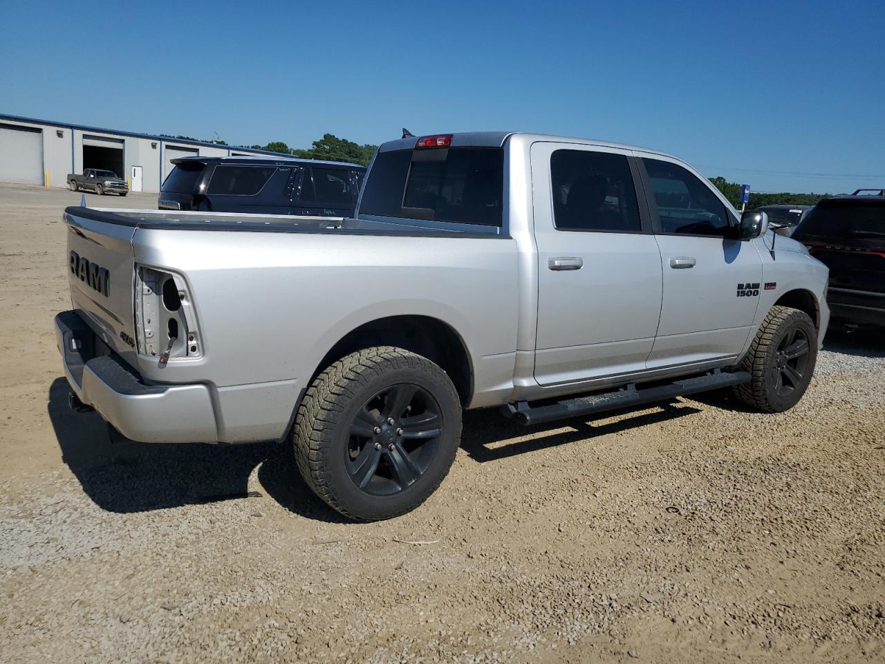 2017 Ram 1500 Sport vin: 1C6RR7MT9HS726165