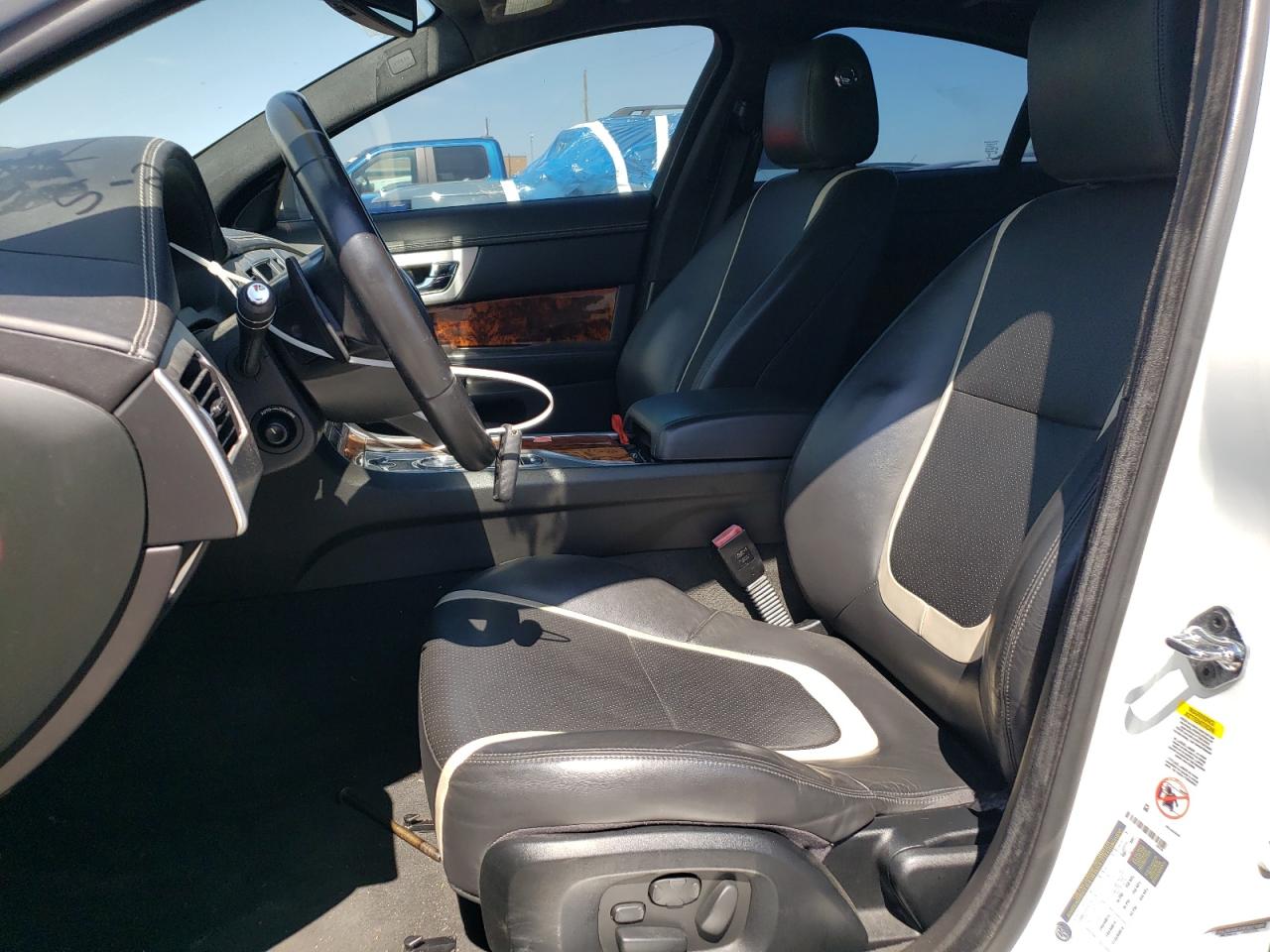 SAJWA0EX9E8U21089 2014 Jaguar Xf