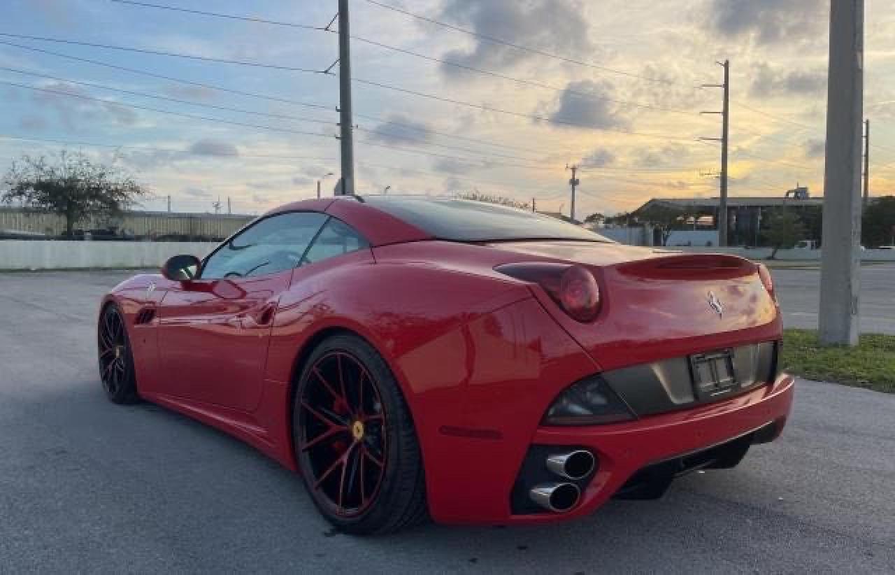 2012 Ferrari California vin: ZFF65LJAXC0182557