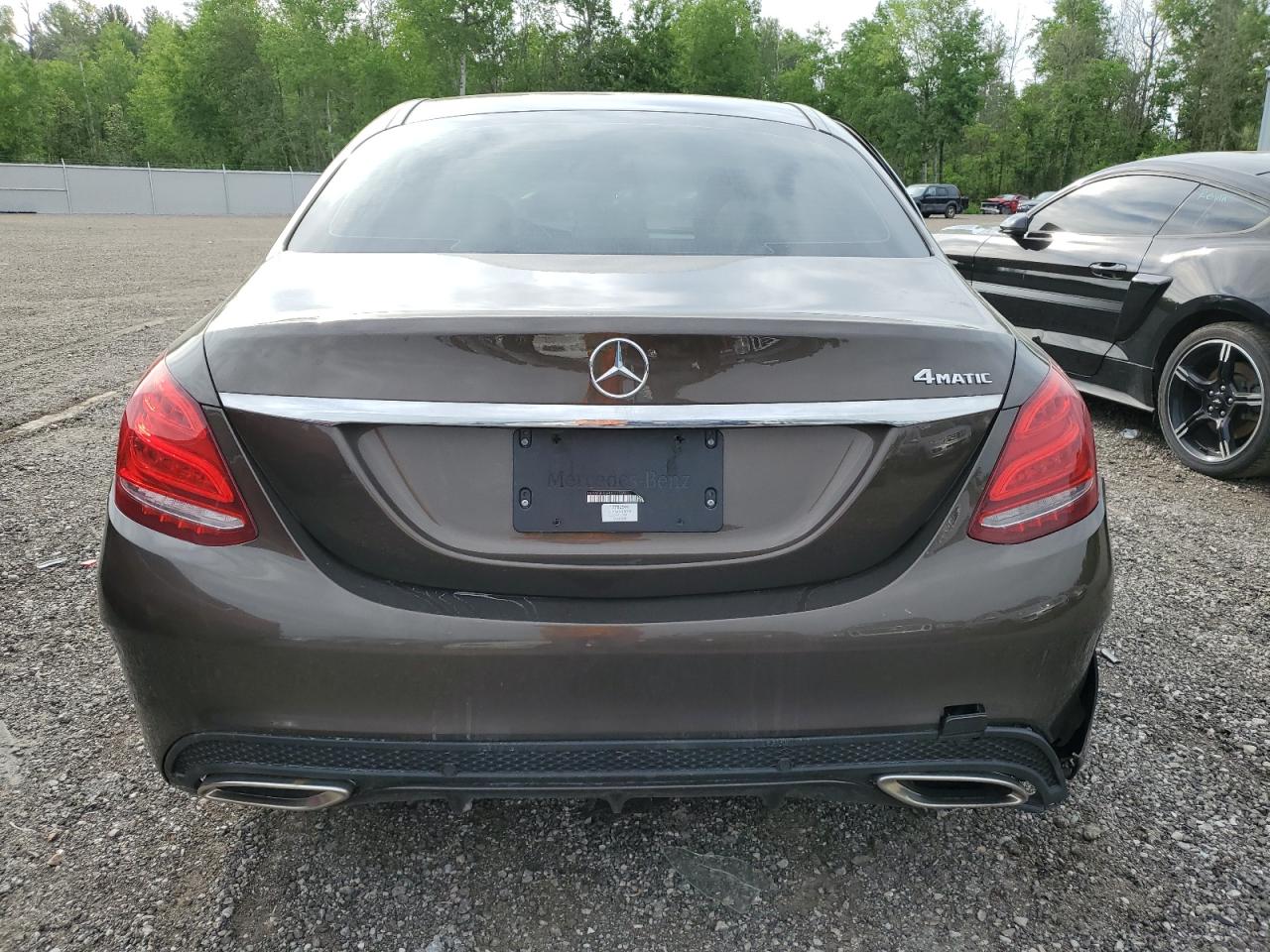 55SWF4KB6HU221550 2017 Mercedes-Benz C 300 4Matic