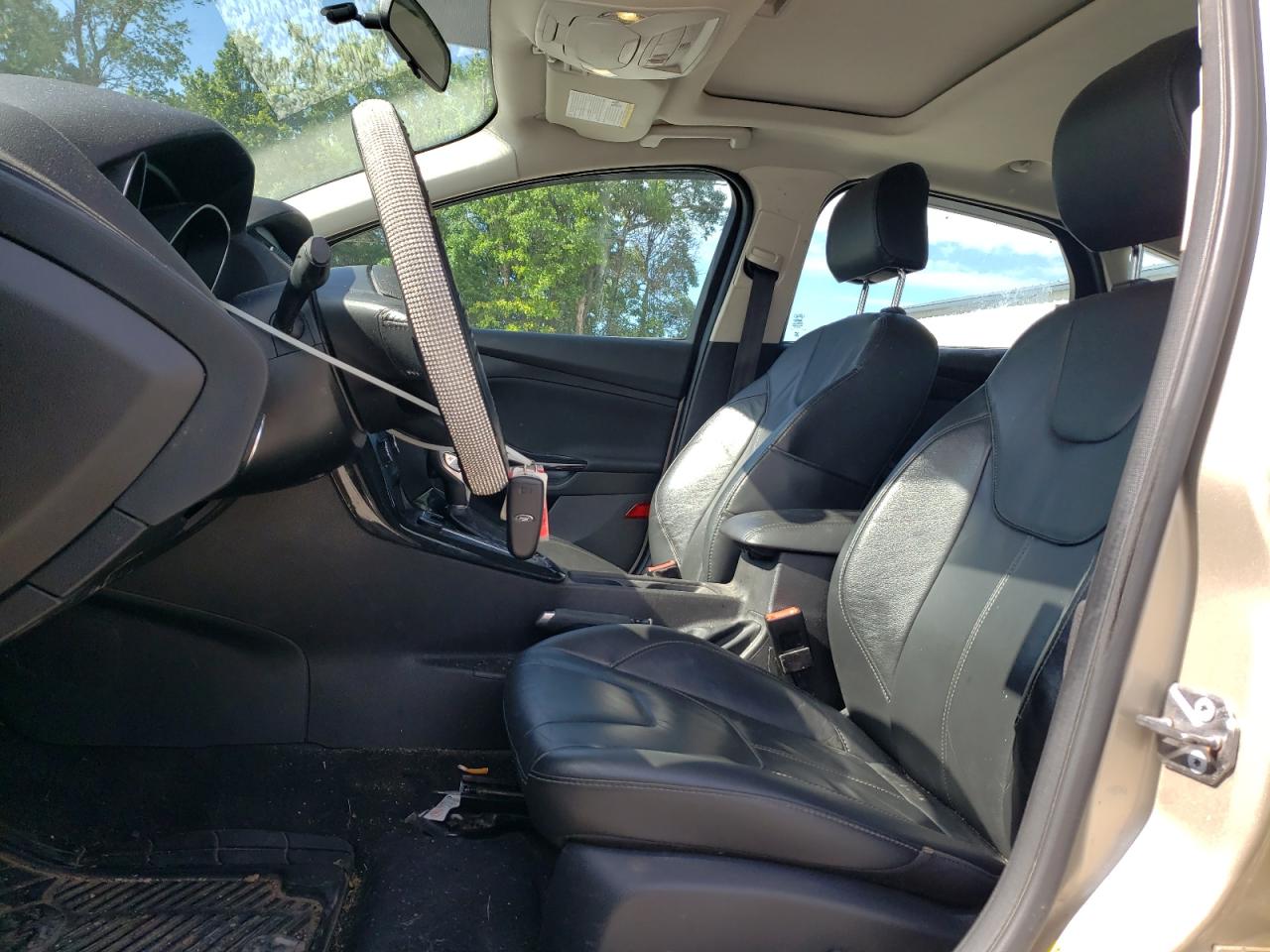 1FADP3N27HL222737 2017 Ford Focus Titanium