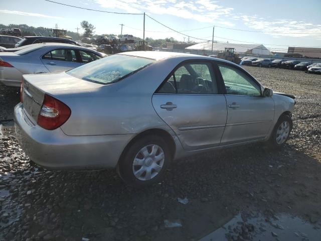 2003 Toyota Camry Le VIN: 4T1BE32K33U718113 Lot: 57472524