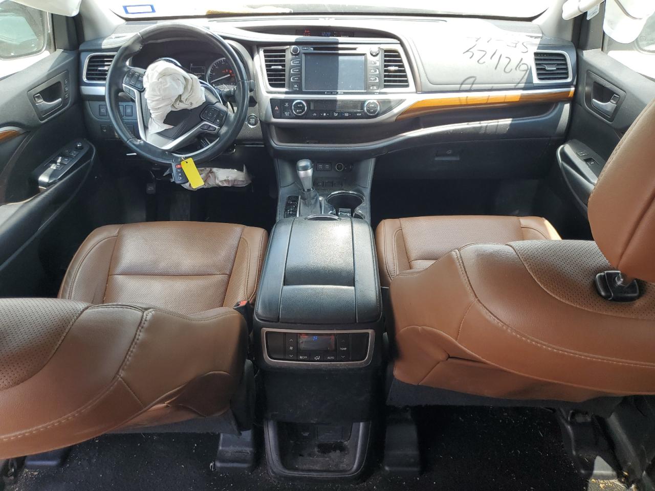 5TDYZRFH7HS215457 2017 Toyota Highlander Limited