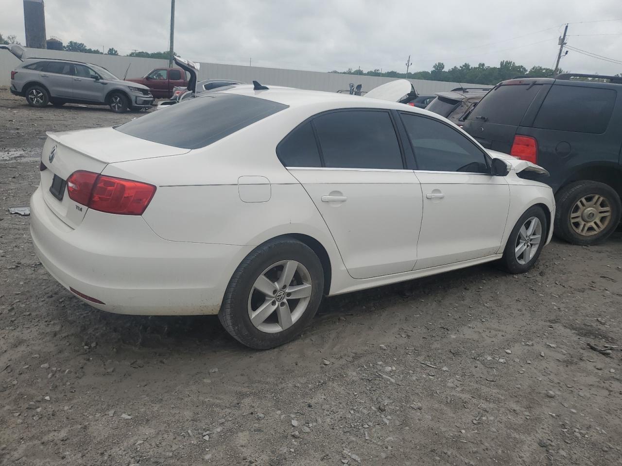 2012 Volkswagen Jetta Tdi vin: 3VWLL7AJXCM360461