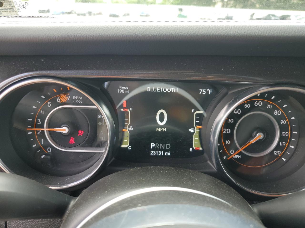 1C4HJXEN8MW649688 2021 Jeep Wrangler Unlimited Sahara