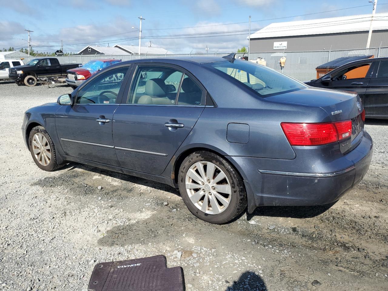 5NPET4AC9AH611341 2010 Hyundai Sonata Gls