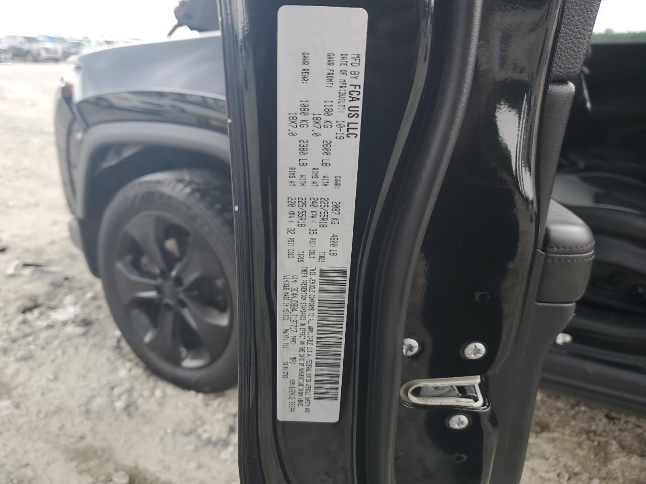 3C4NJDBB4LT137717 2020 Jeep Compass Latitude