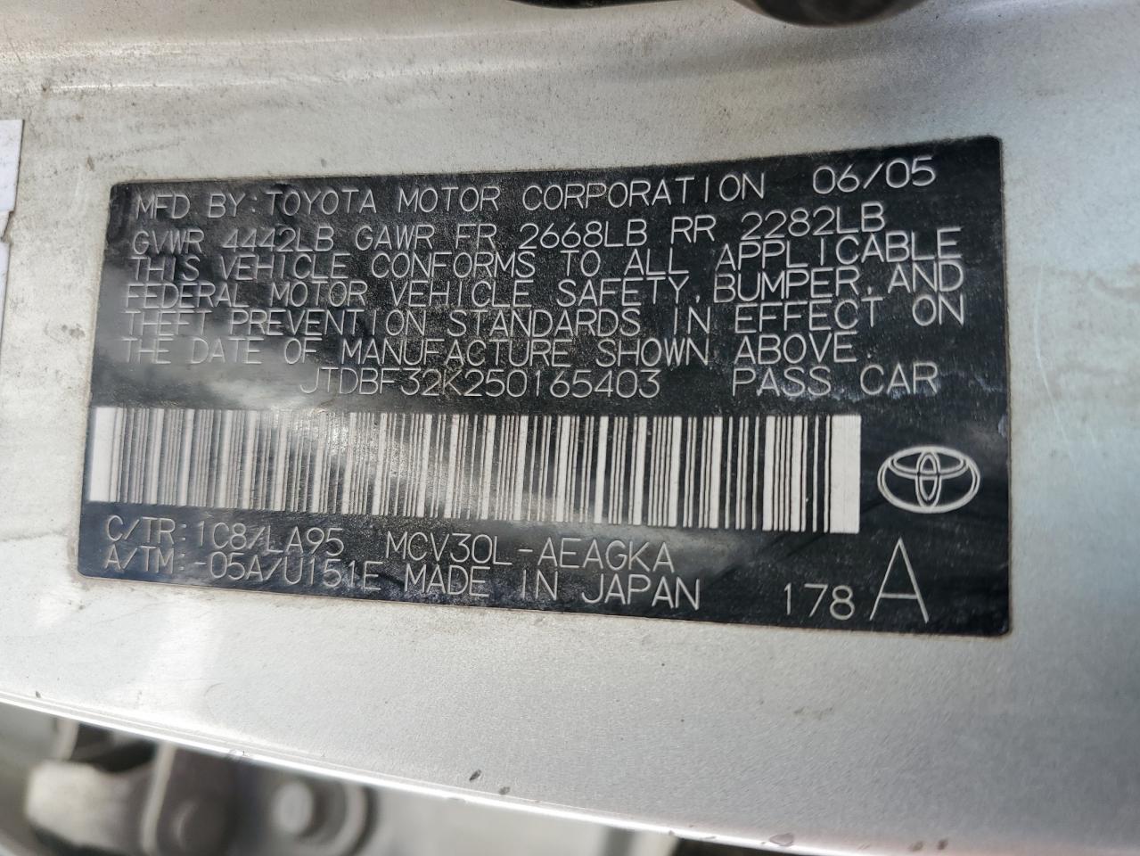 JTDBF32K250165403 2005 Toyota Camry Le