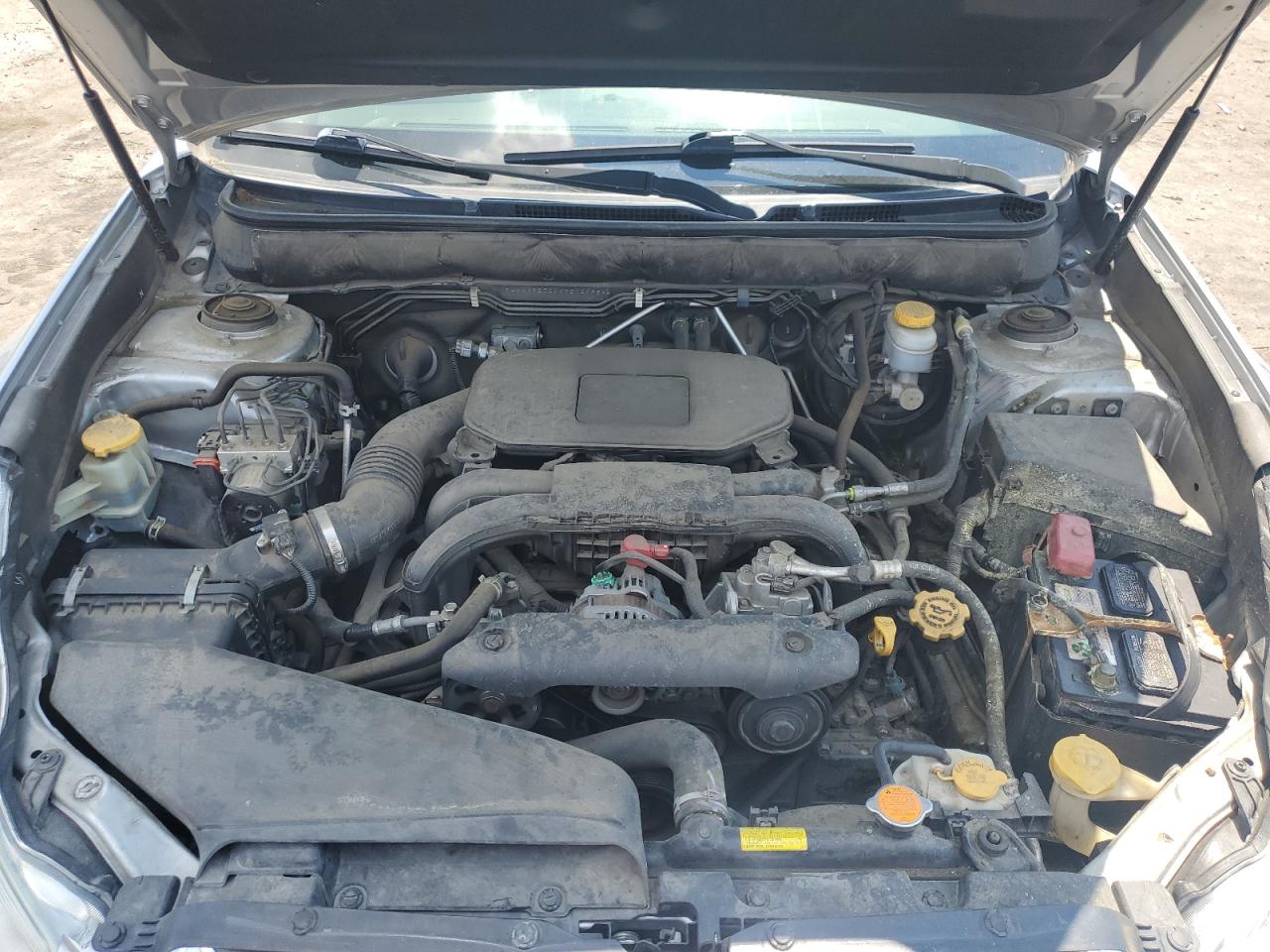 4S4BRBJCXC3215998 2012 Subaru Outback 2.5I Limited