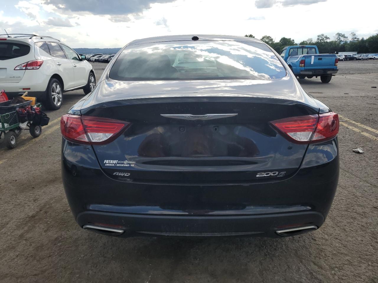 1C3CCCDG7FN615576 2015 Chrysler 200 S