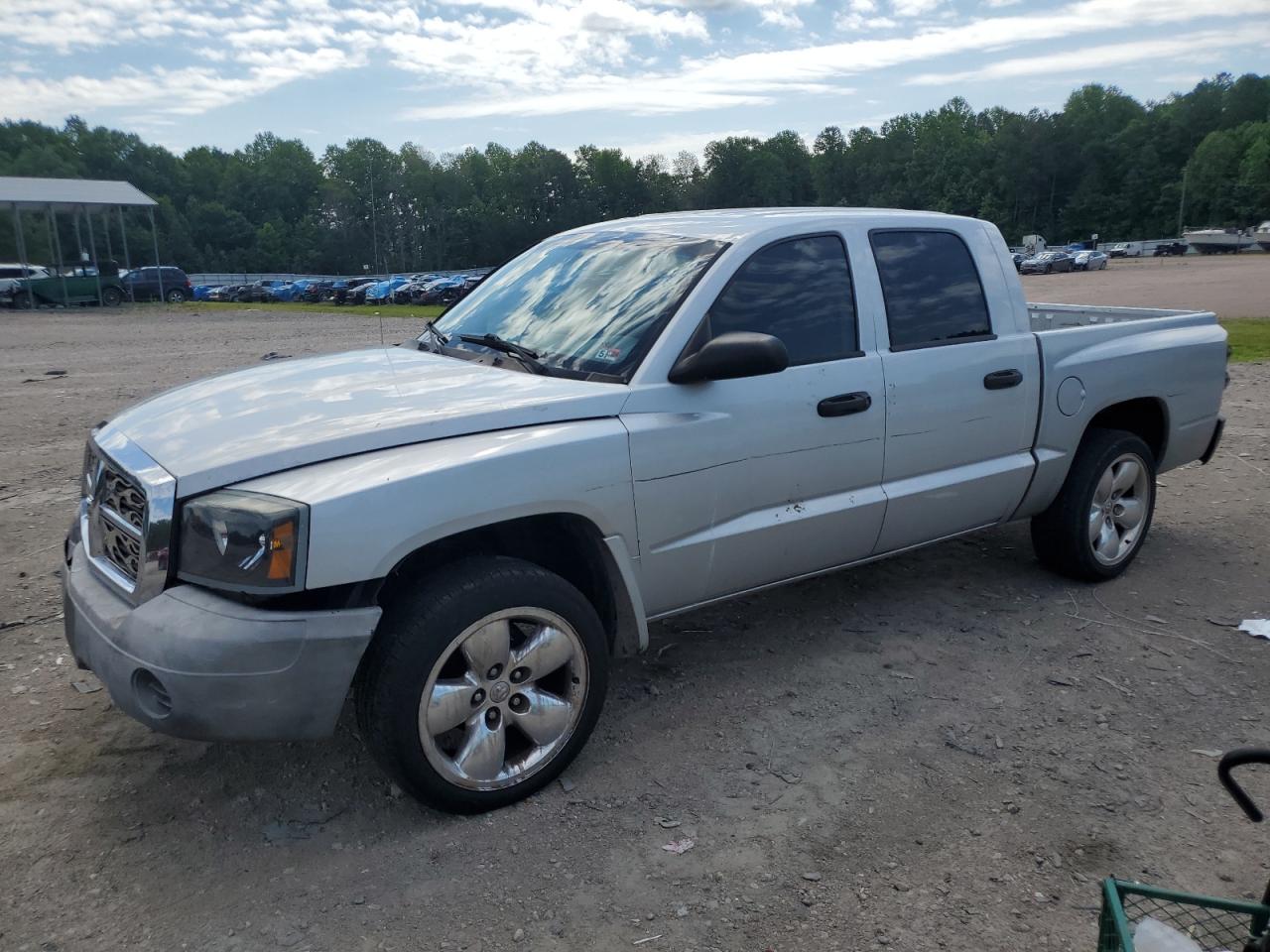 1D7HW28P27S253808 2007 Dodge Dakota Quad