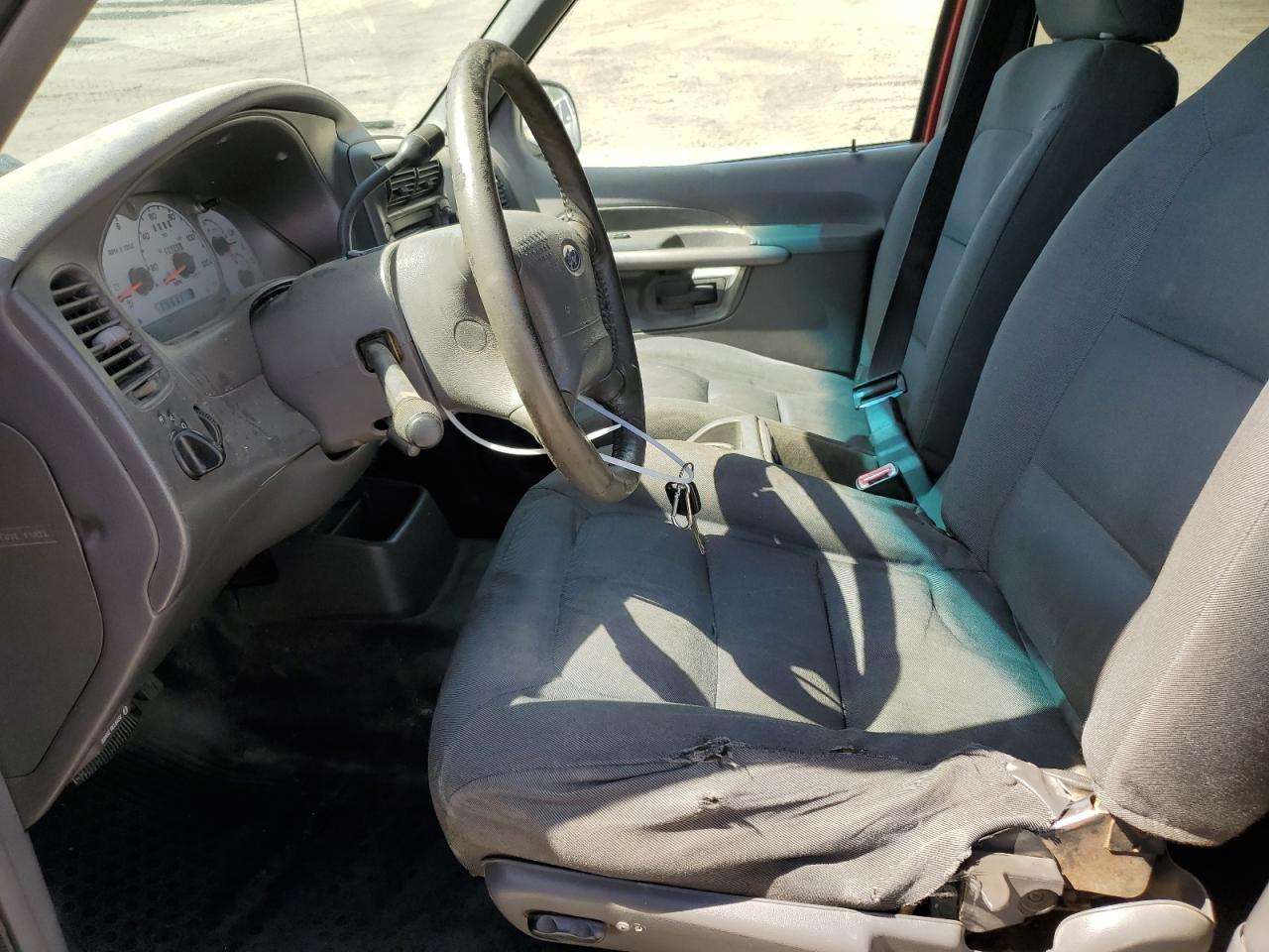 1FMZU77E81UA71961 2001 Ford Explorer Sport Trac