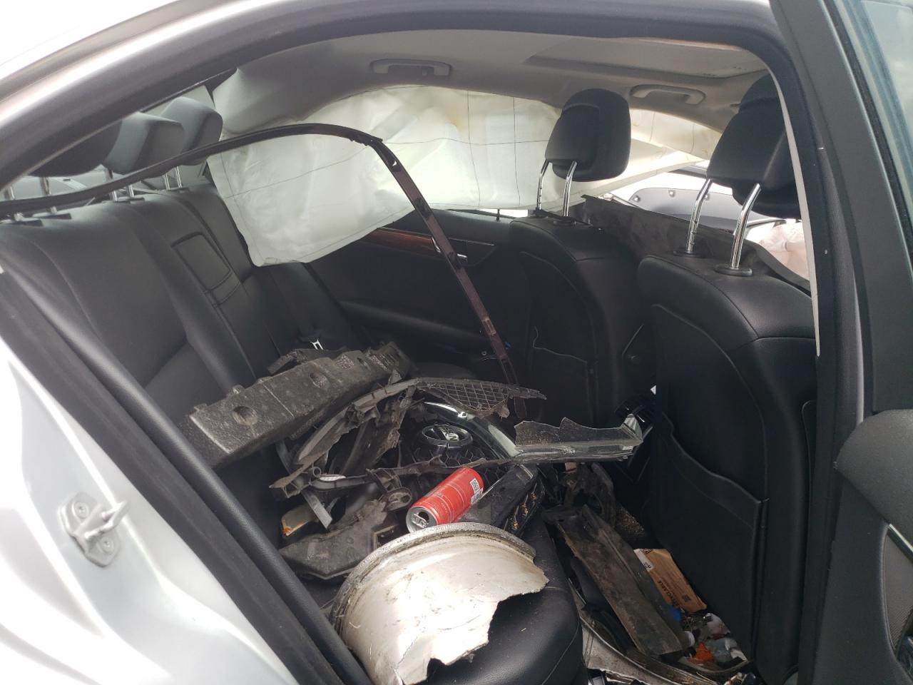 WDDGF5EB3BR158793 2011 Mercedes-Benz C 300