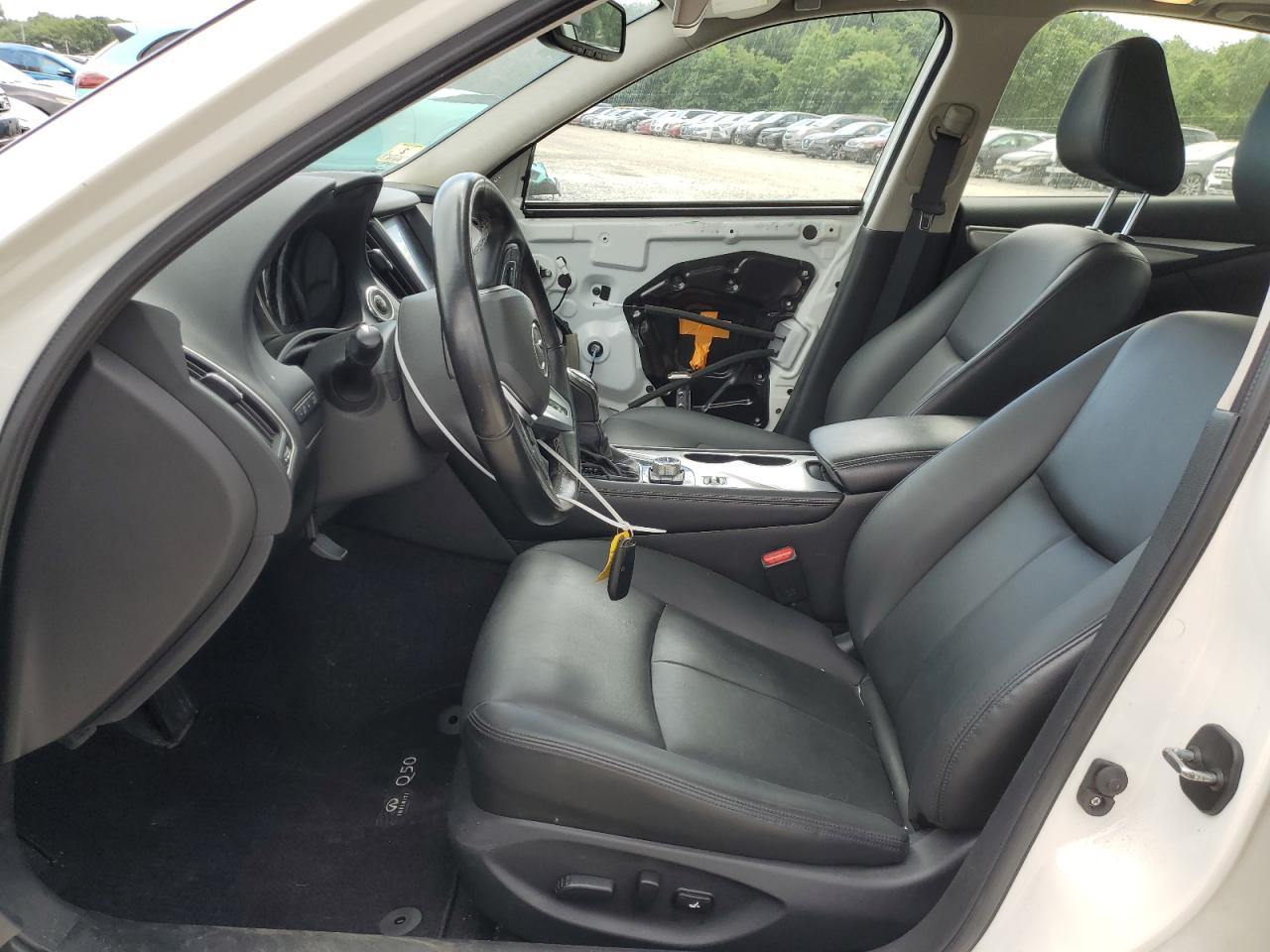 JN1EV7AR1LM253843 2020 Infiniti Q50 Pure