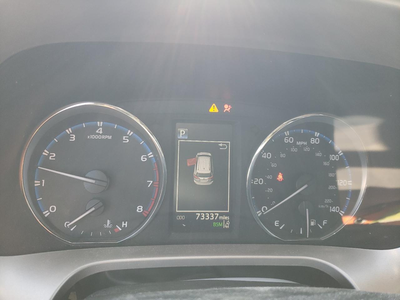 JTMDFREV7JJ197009 TOYOTA RAV4 2018