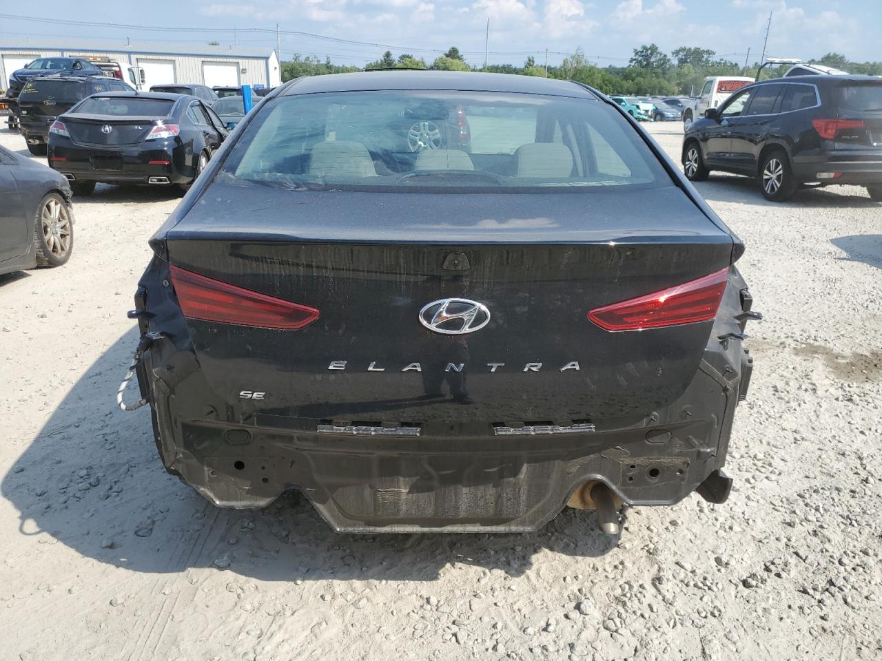 KMHD74LF5KU887803 2019 Hyundai Elantra Se