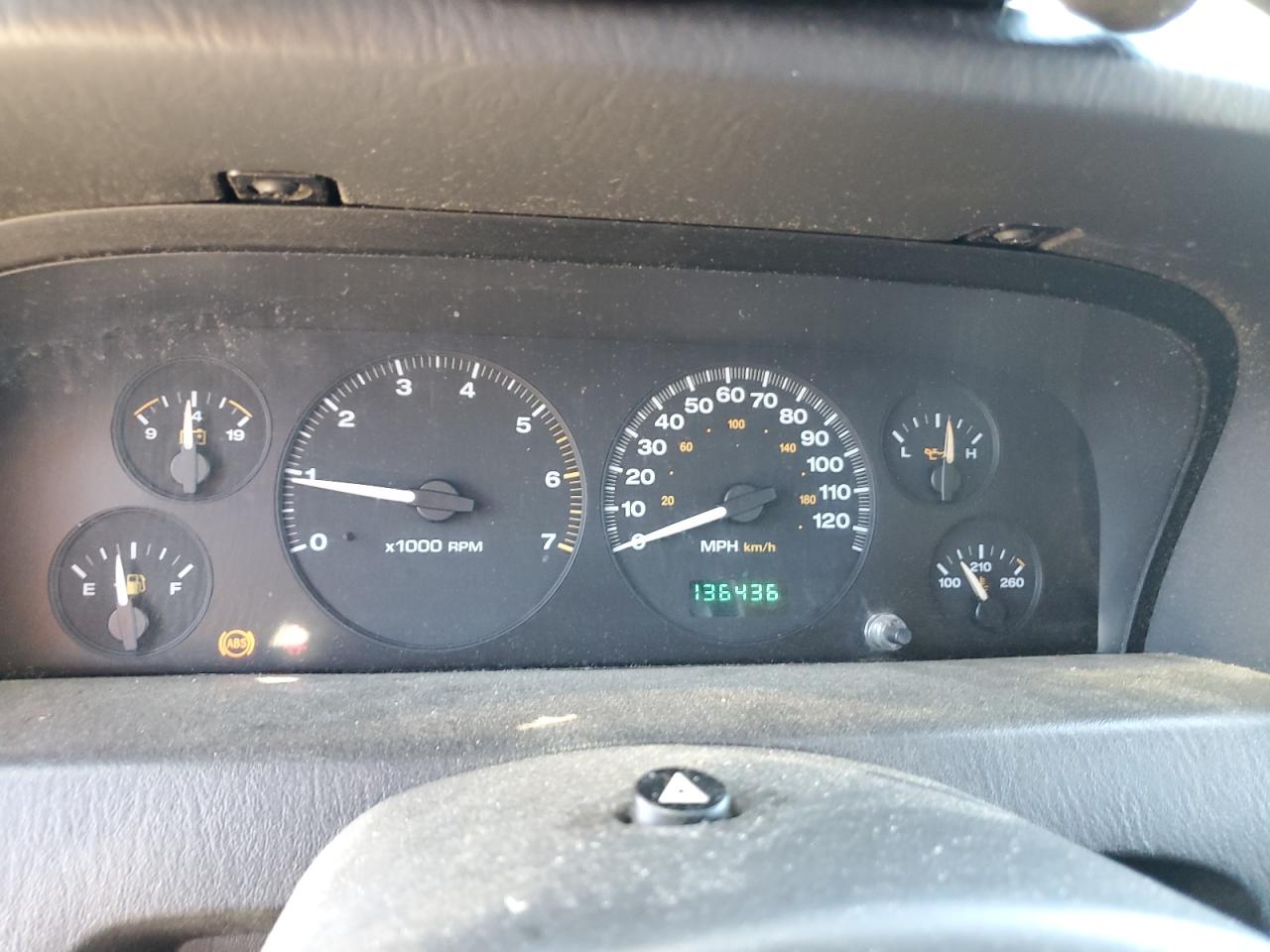 1J4GW48S44C350434 2004 Jeep Grand Cherokee Laredo