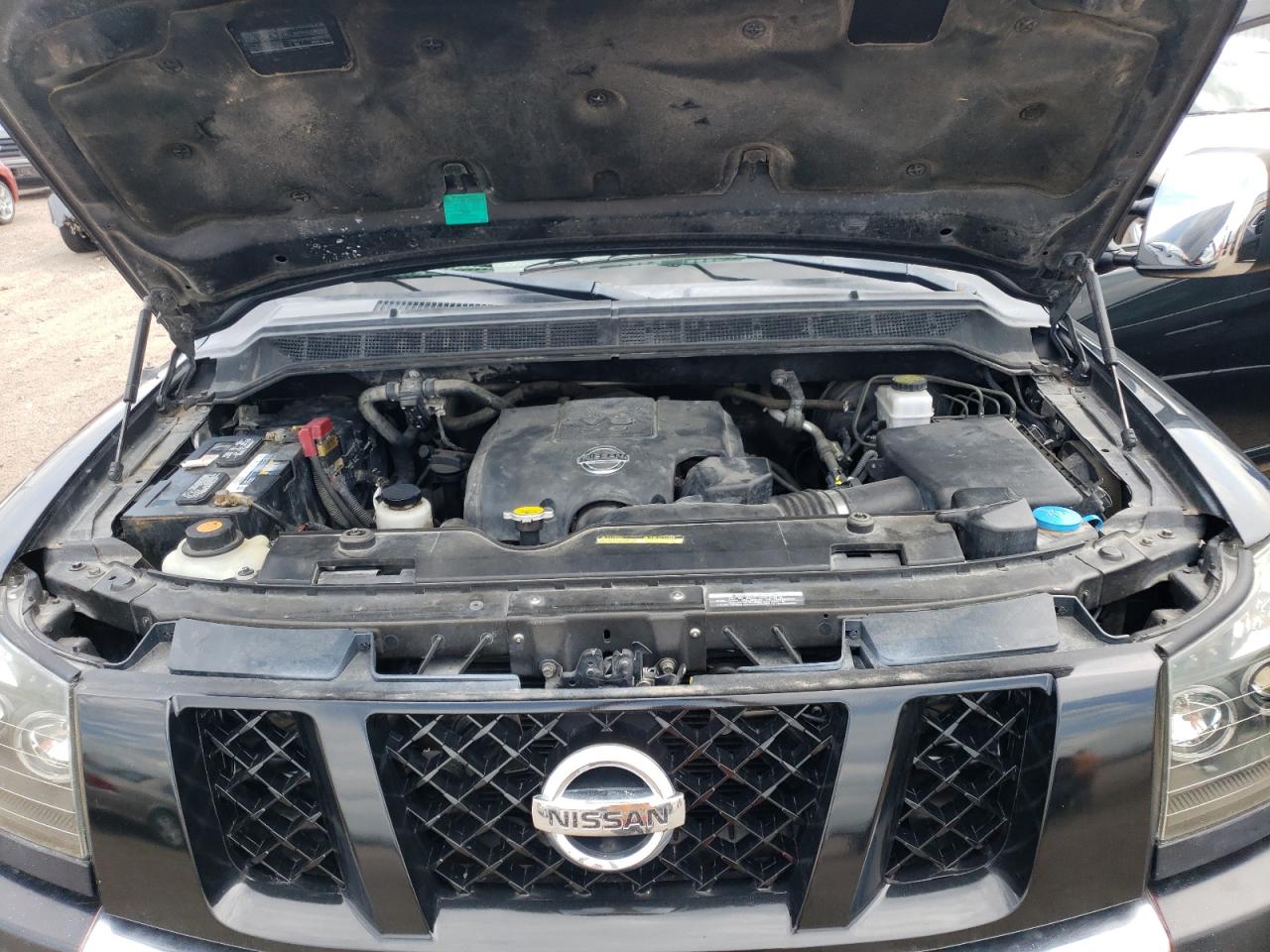 1N6BA0EC9FN507495 2015 Nissan Titan S