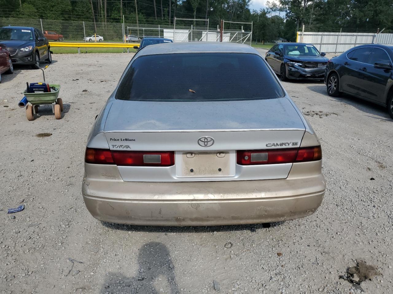 4T1BG22K8XU520430 1999 Toyota Camry Ce
