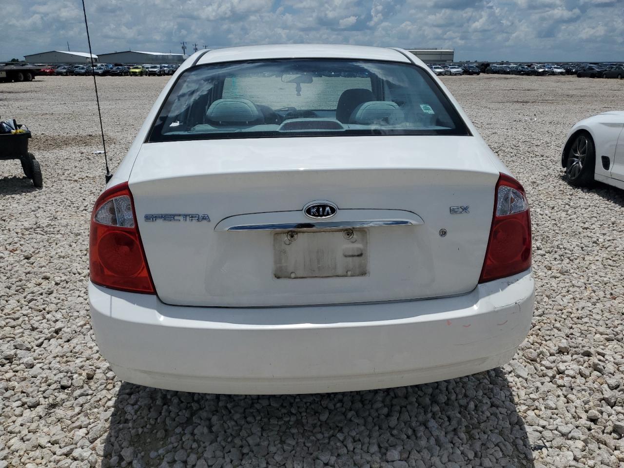 KNAFE121365359164 2006 Kia Spectra Lx