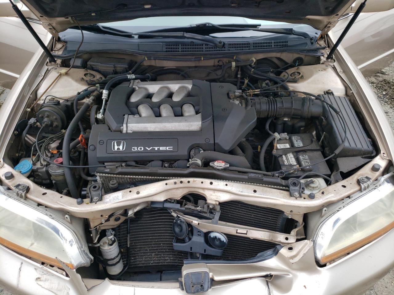 1HGCG1655YA032435 2000 Honda Accord Ex