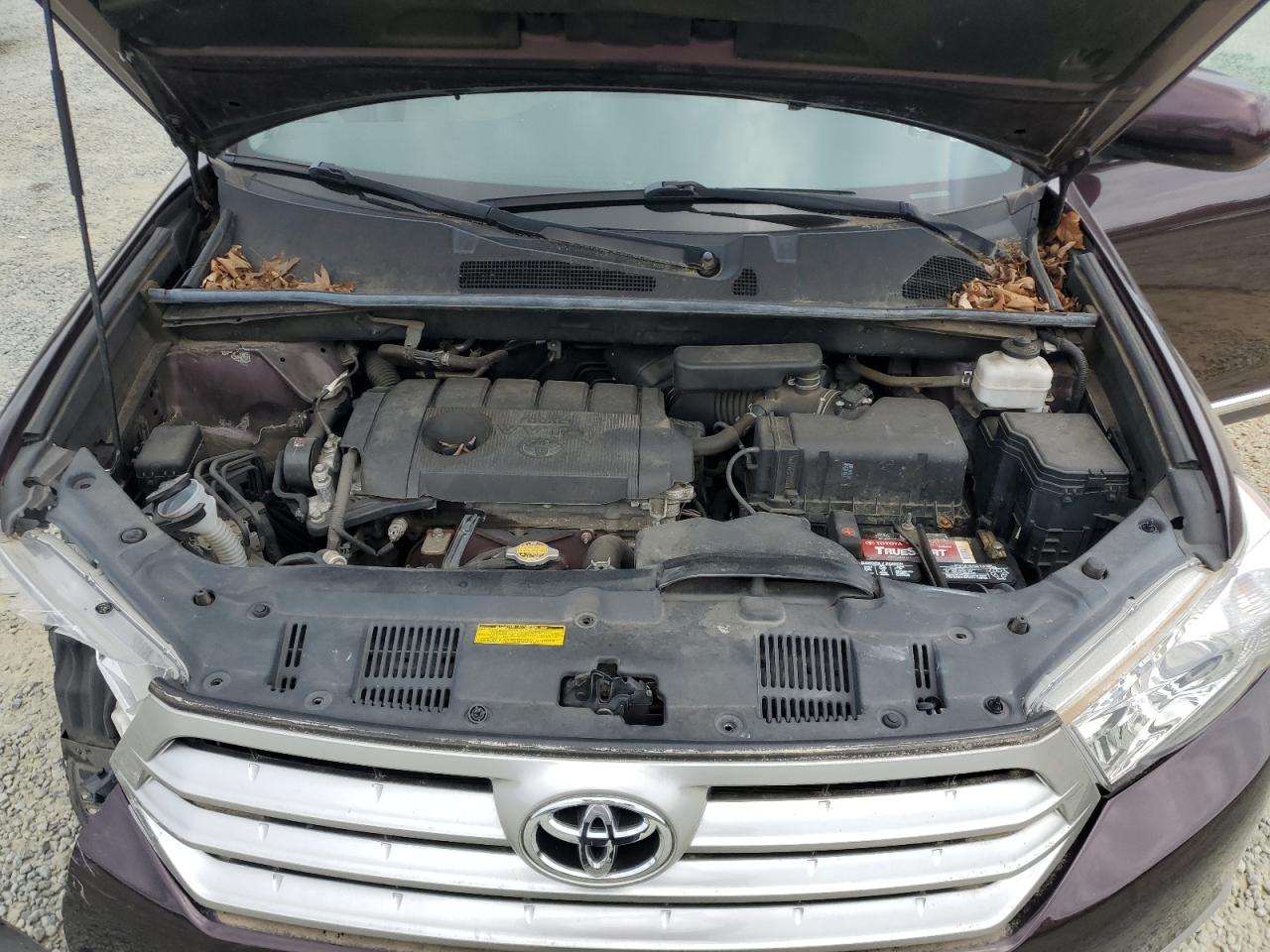 5TDZA3EH4CS024677 2012 Toyota Highlander Base