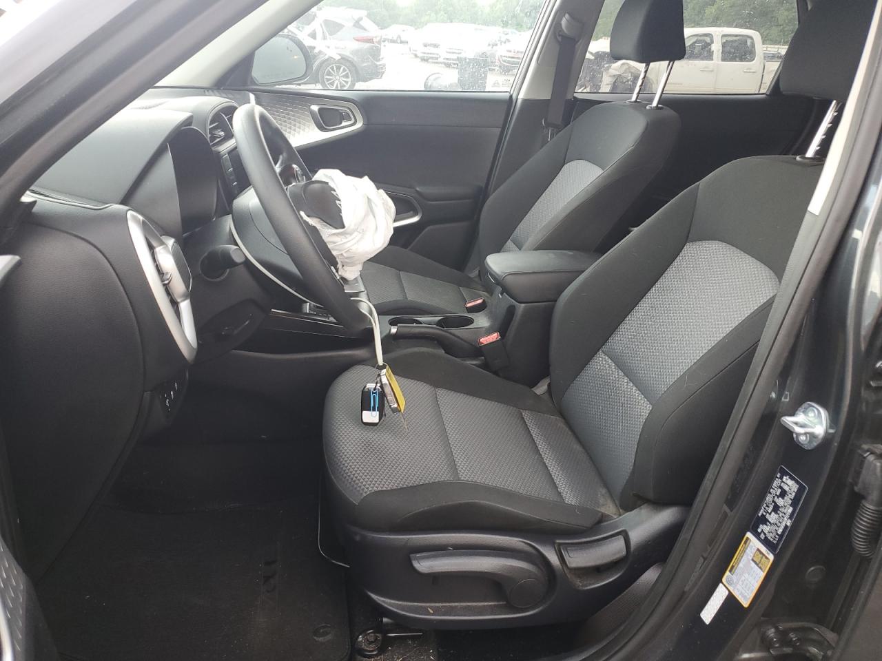 KNDJ23AU1P7217866 2023 Kia Soul Lx