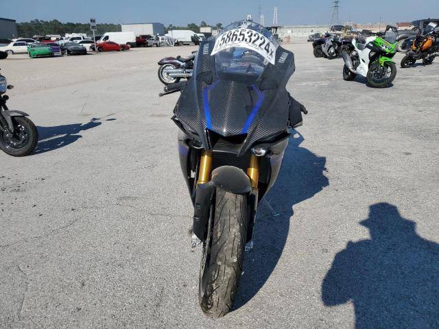 2023 YAMAHA YZFR1M JYARN67E8PA000647