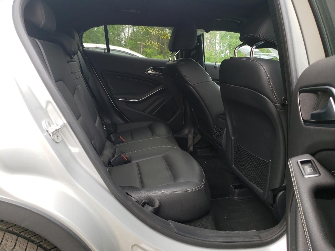 WDCTG4GB8FJ143783 2015 Mercedes-Benz Gla 250 4Matic