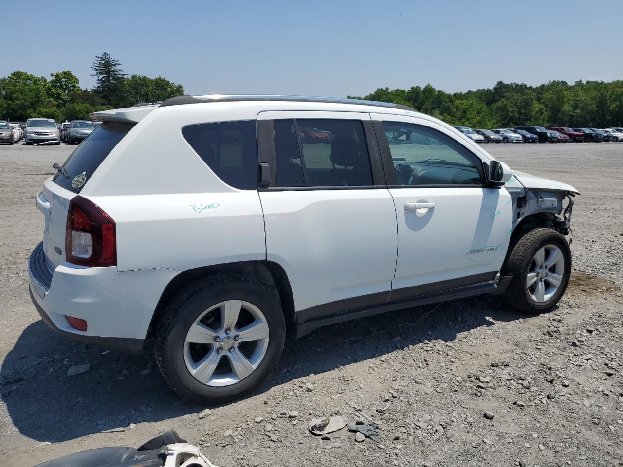 1C4NJDEB4FD189211 2015 Jeep Compass Latitude