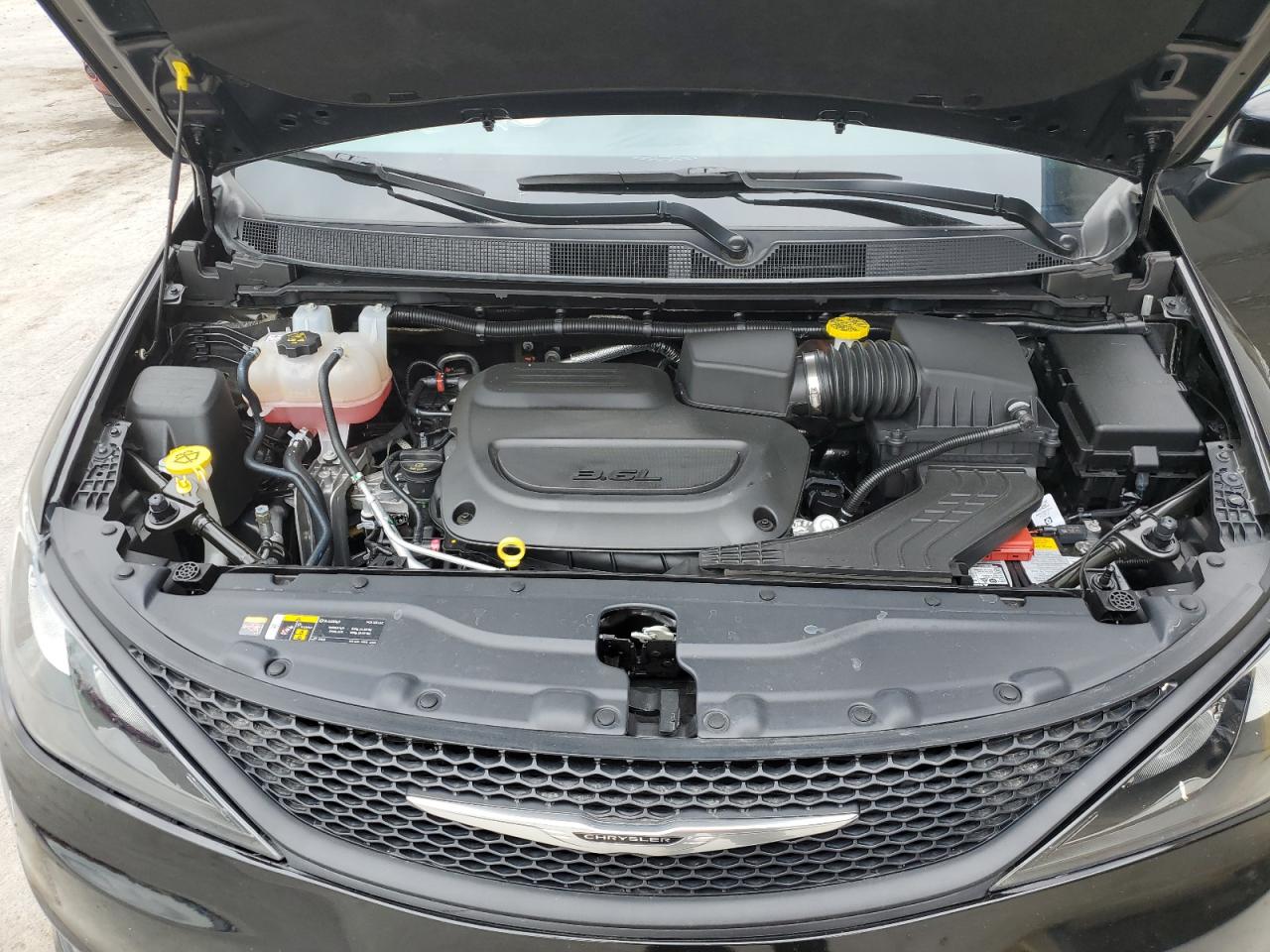 2C4RC1CG8PR615778 2023 Chrysler Voyager Lx