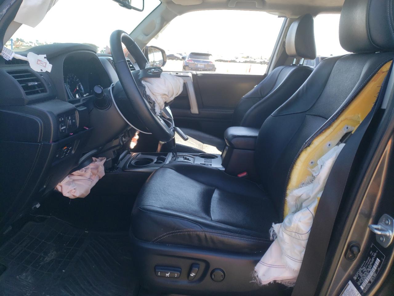 JTEZU5JR8G5137234 2016 Toyota 4Runner Sr5