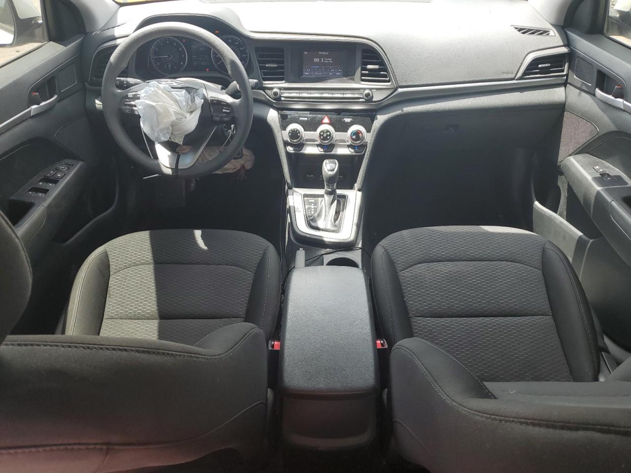 5NPD74LFXKH434274 2019 Hyundai Elantra Se