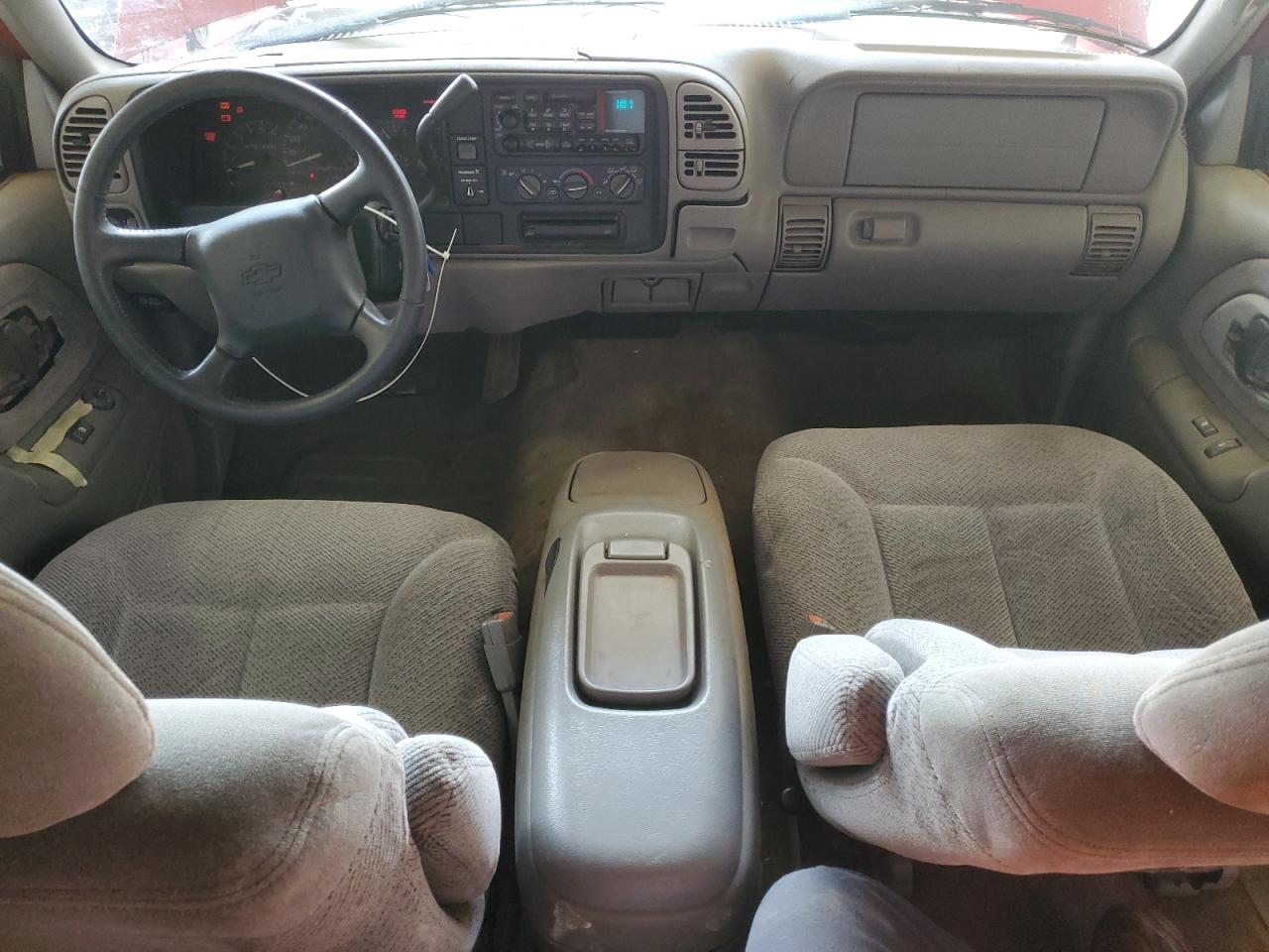 2GCEC19R0W1218439 1998 Chevrolet Gmt-400 C1500