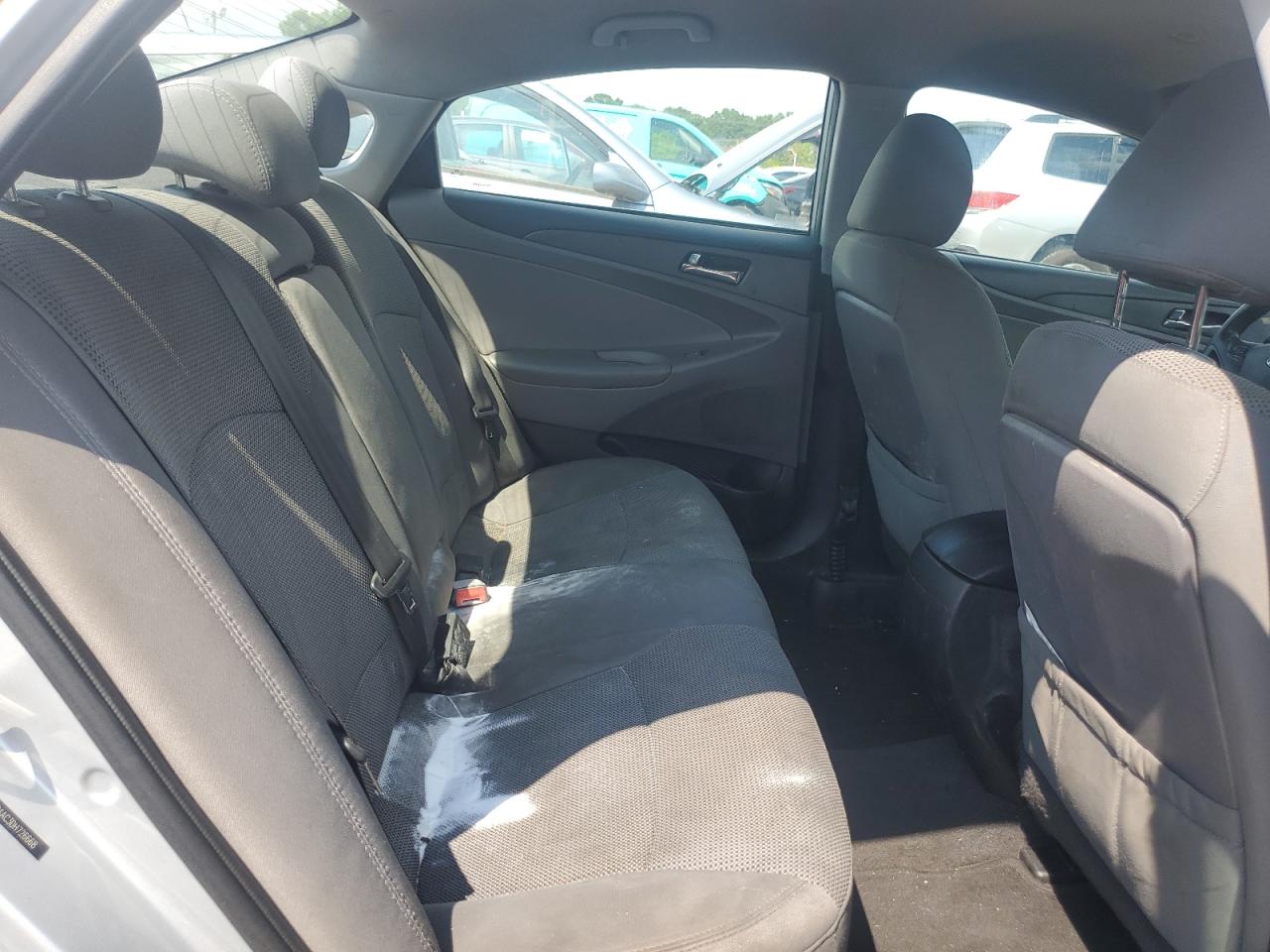 5NPEB4AC3DH726668 2013 Hyundai Sonata Gls