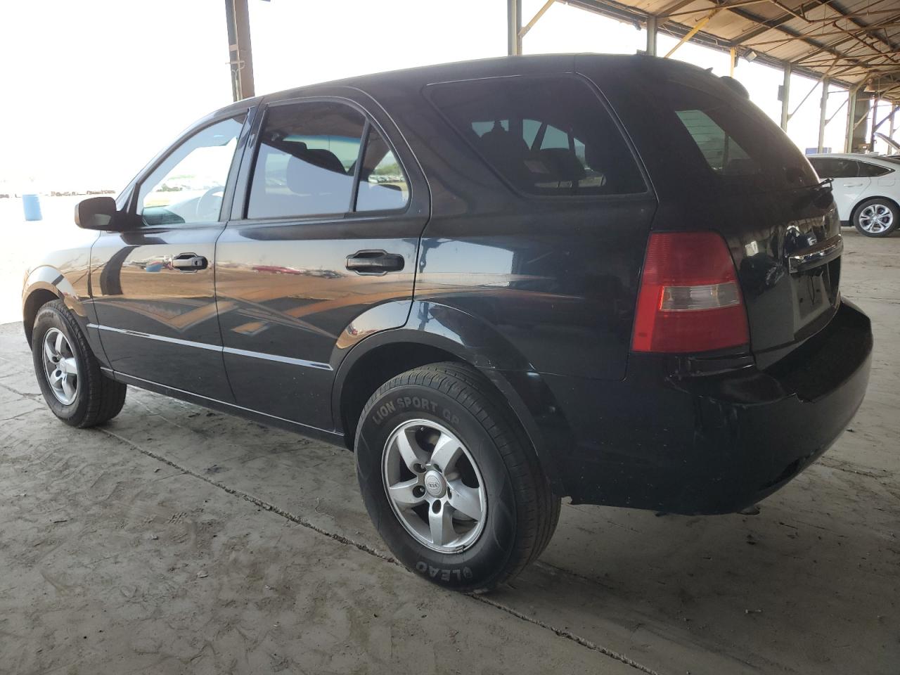 KNDJD735685846690 2008 Kia Sorento Ex