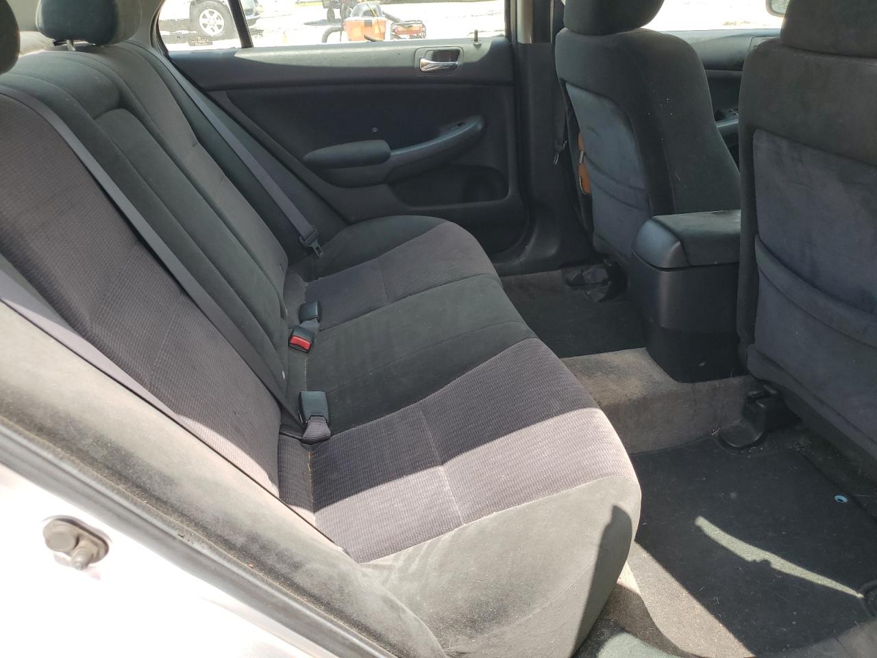 3HGCM56465G712851 2005 Honda Accord Lx