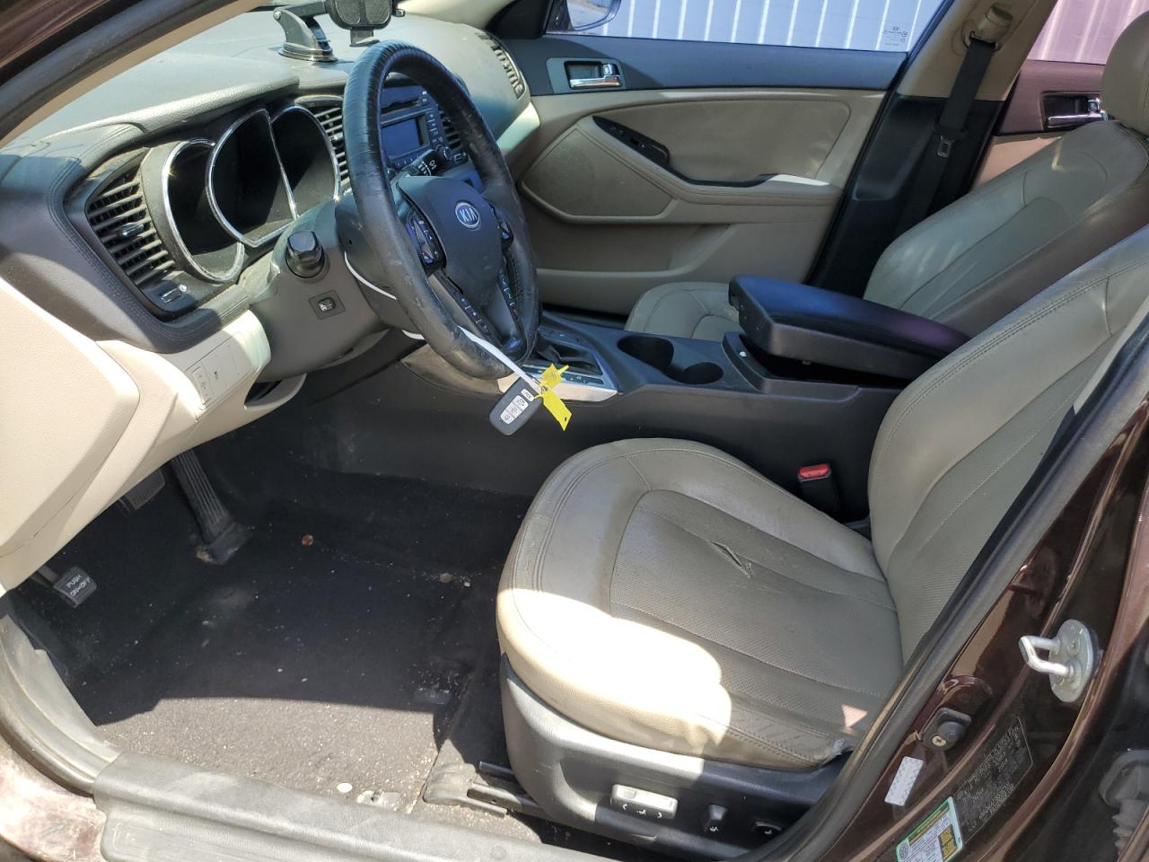 KNAGN4A77B5062551 2011 Kia Optima Ex