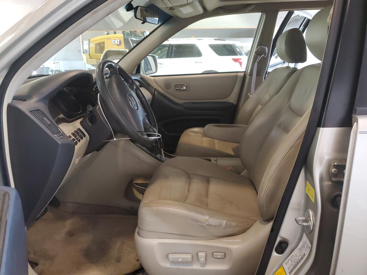 JTEHF21A430102387 2003 Toyota Highlander Limited