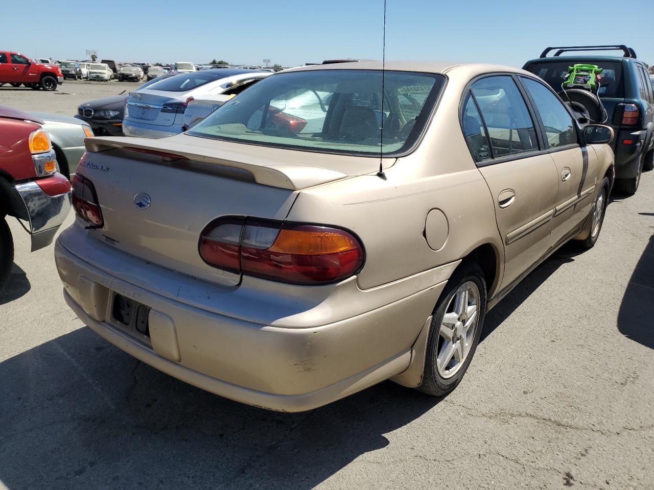 1G1NE52J316145275 2001 Chevrolet Malibu Ls