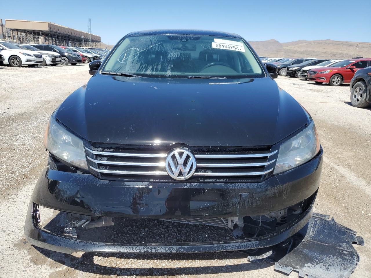 Lot #2766349621 2013 VOLKSWAGEN PASSAT SE