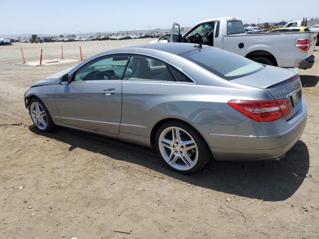 VIN WDDKJ5KB0DF220197 2013 Mercedes-Benz E-Class, 350 no.2