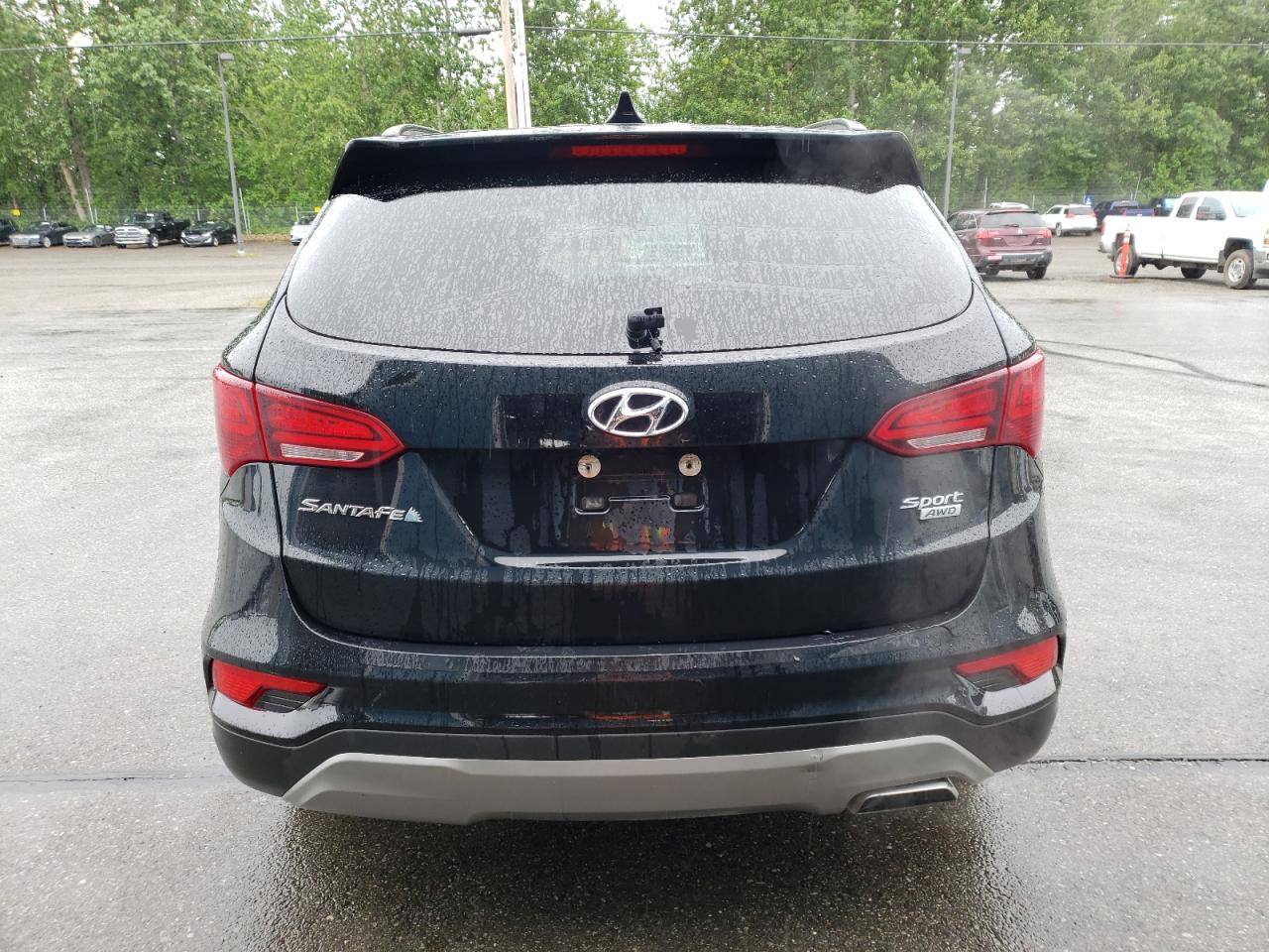 2017 Hyundai Santa Fe Sport vin: 5NMZUDLB0HH007039