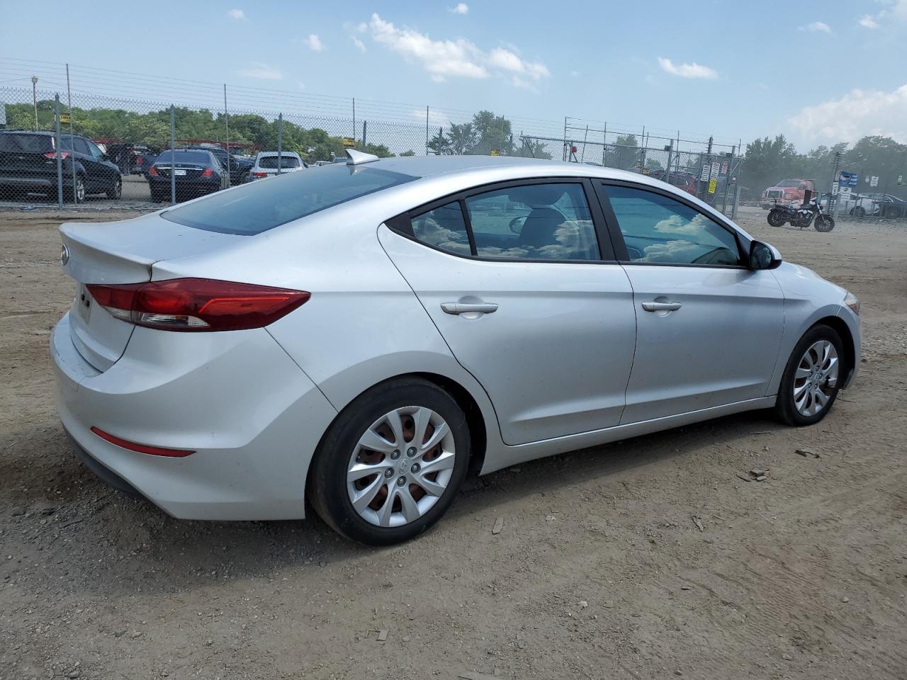 2017 Hyundai Elantra Se vin: 5NPD84LF9HH128575