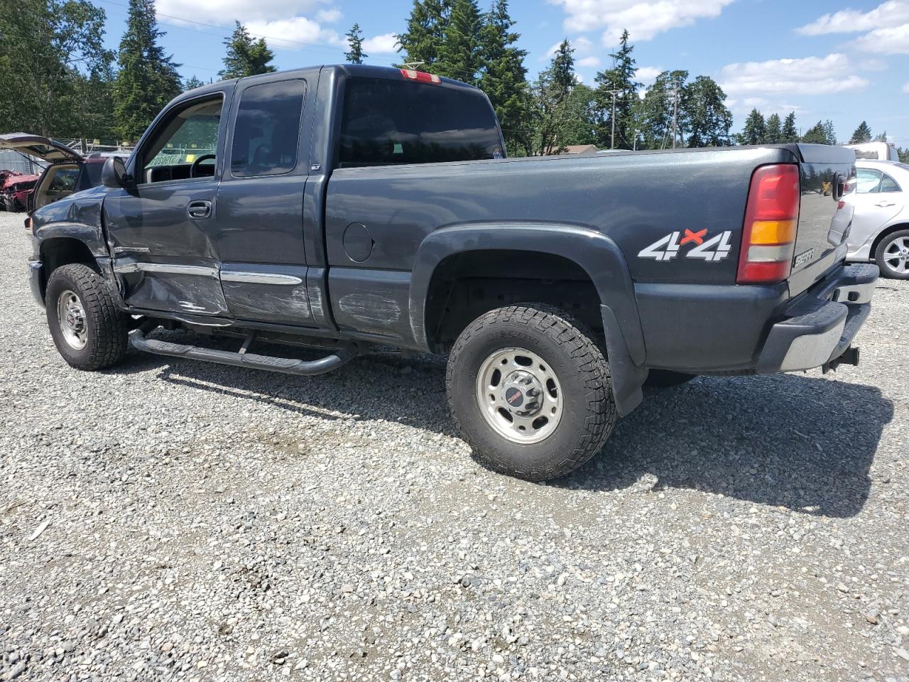 1GTHK29U83E376385 2003 GMC Sierra K2500 Heavy Duty