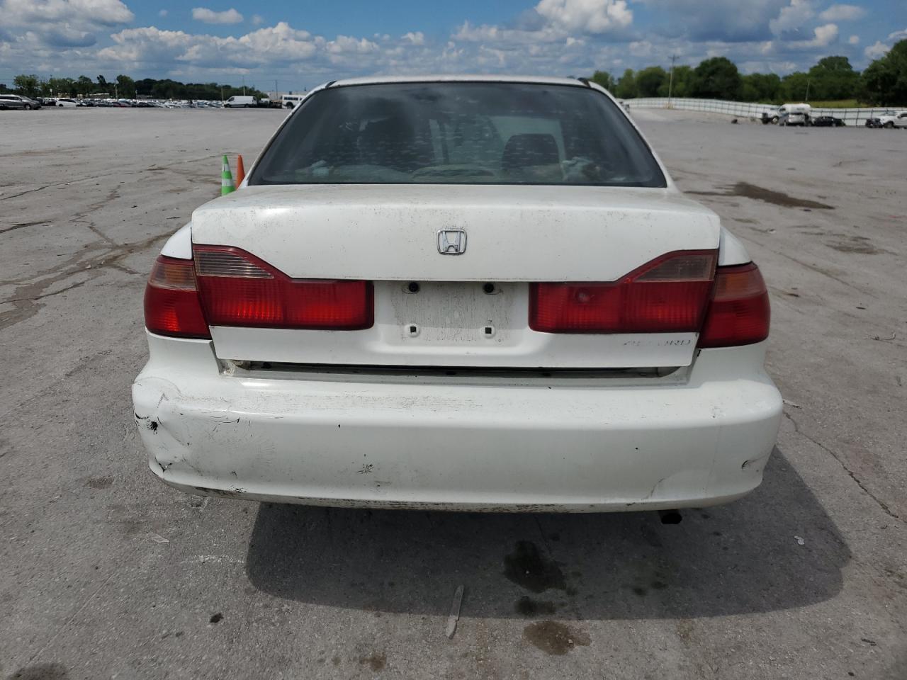 1HGCG5646XA025328 1999 Honda Accord Lx