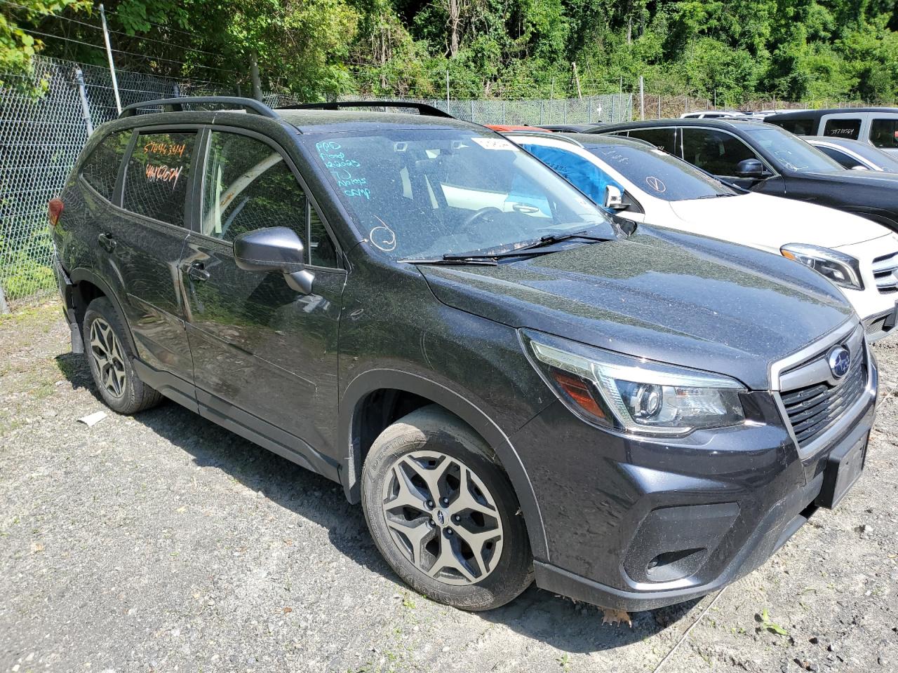 JF2SKAEC4KH574084 2019 Subaru Forester Premium